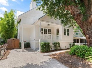 1153 Ocean Blvd, Saint Simons Island, GA 31522
