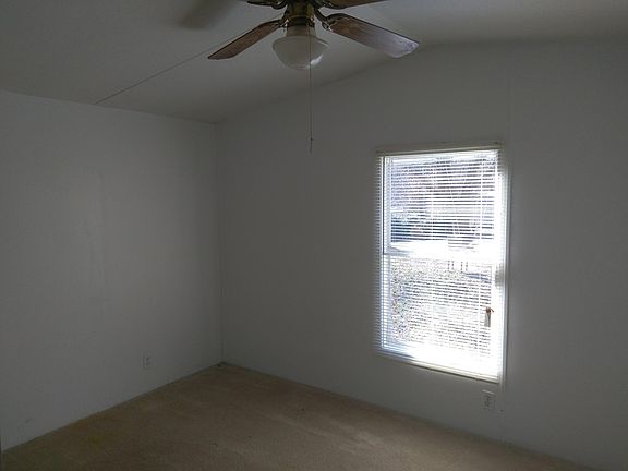 4th image of 189 Snowshoe Ct