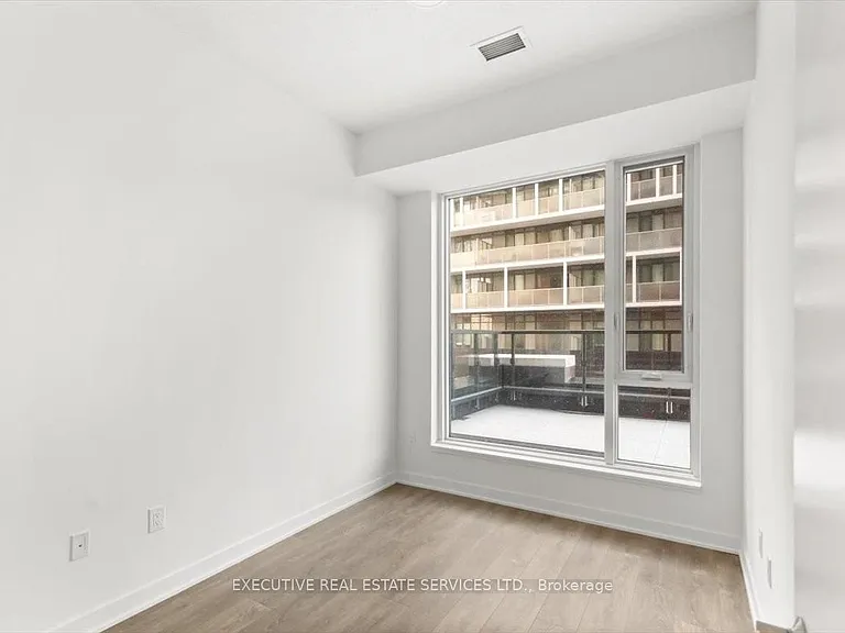 35 Tubman Ave #413 — Photo 19