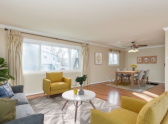 4th image of 3409 Woodridge Dr