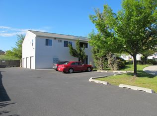 435 NW Parr Dr APT 3, Pullman, WA 99163