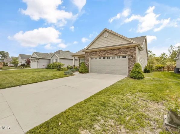 2026 Oakside Rd, Toledo, OH 43615