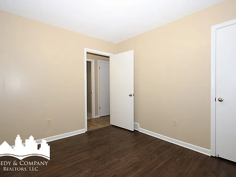 3132 Rosebay Ln — Photo 11