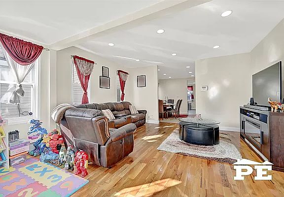 2nd image of 104-20 188th St
