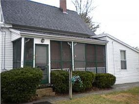 2nd image of 184 Mast Rd