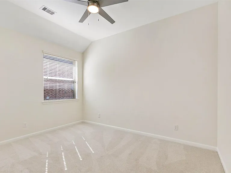 35 E Wolf Cabin Cir — Photo 20
