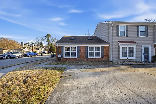 55 Riverchase Dr Photo 1