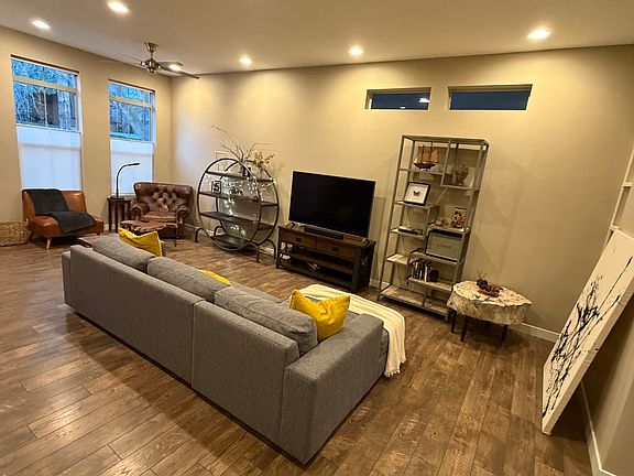 2nd image of 7392 S Canyon Centre Pkwy Unit 7