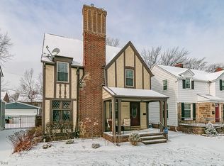 2324 Canterbury Rd, University Heights, OH 44118