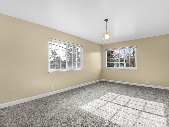 3rd image of 2855 Marina Blvd