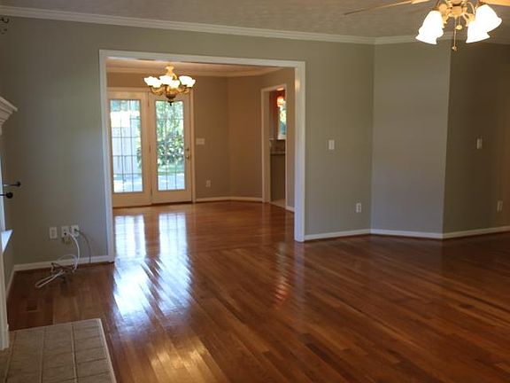 4th image of 7508 Fairfield Ct