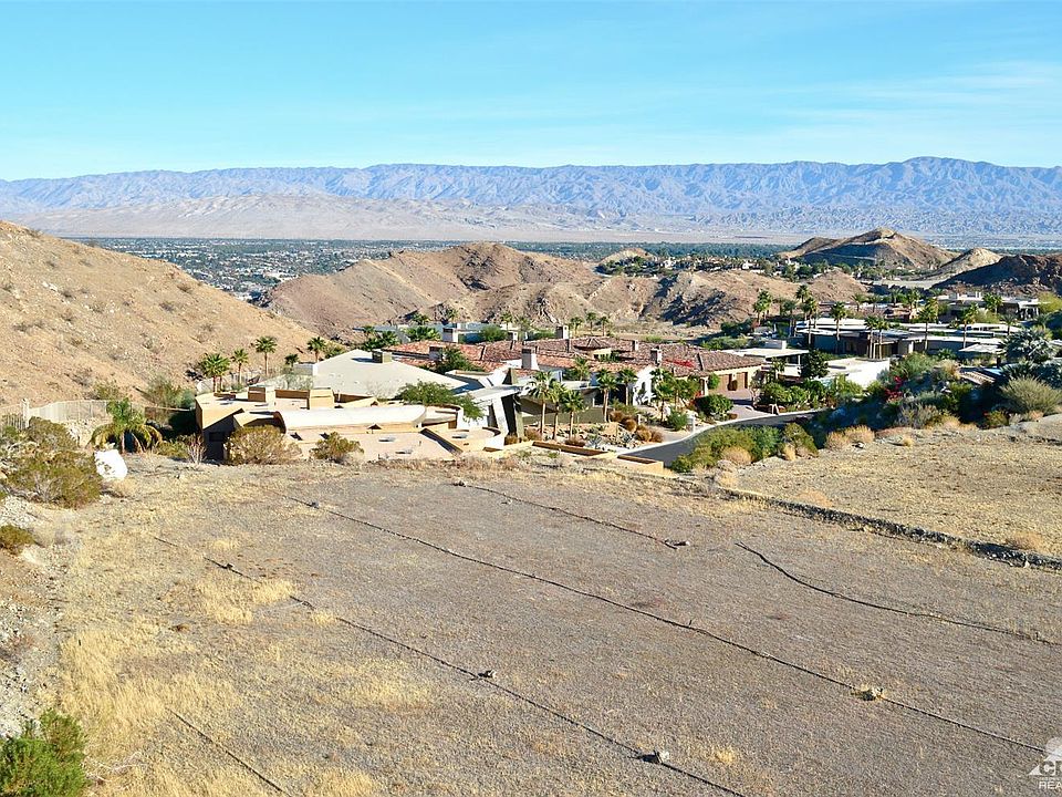 1st image of 21 Sierra Vista Dr