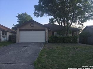 6670 SNOW MEADOW DR, Converse, TX 78109