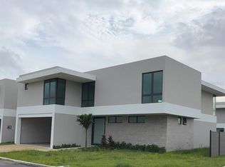 133 Komodo, Bayamon, PR 00956
