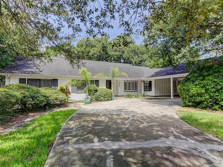 10406 Reclinata Ln — Photo 2