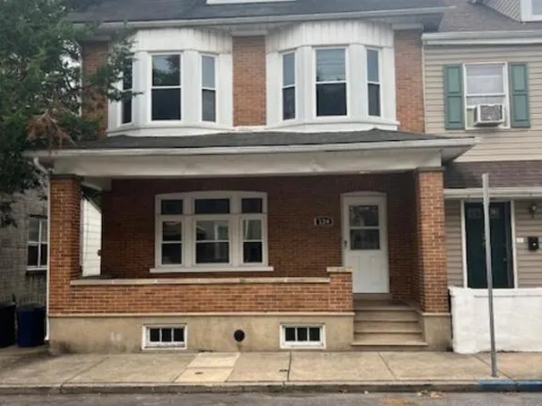 124 2nd St, Catasauqua, PA 18032