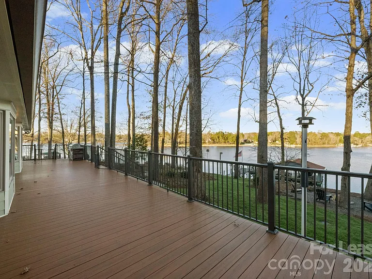 19709 Stough Farm Rd — Photo 28