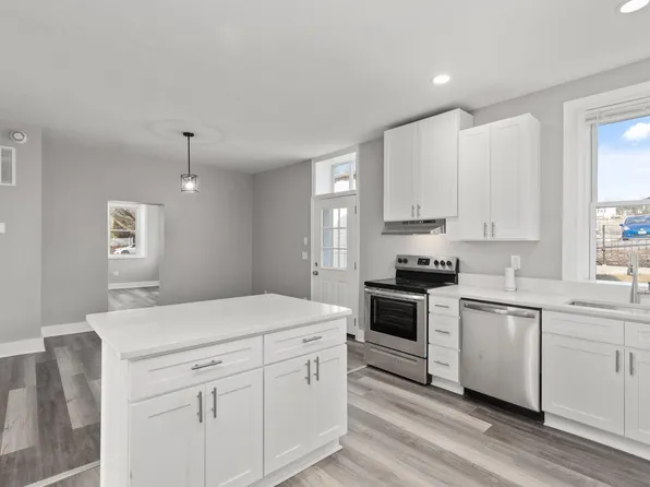 315 Main St, New Windsor, MD 21776