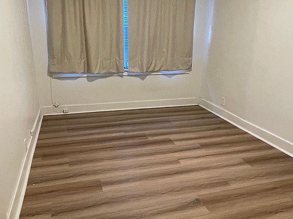 2nd image of 316 N Primrose Ave