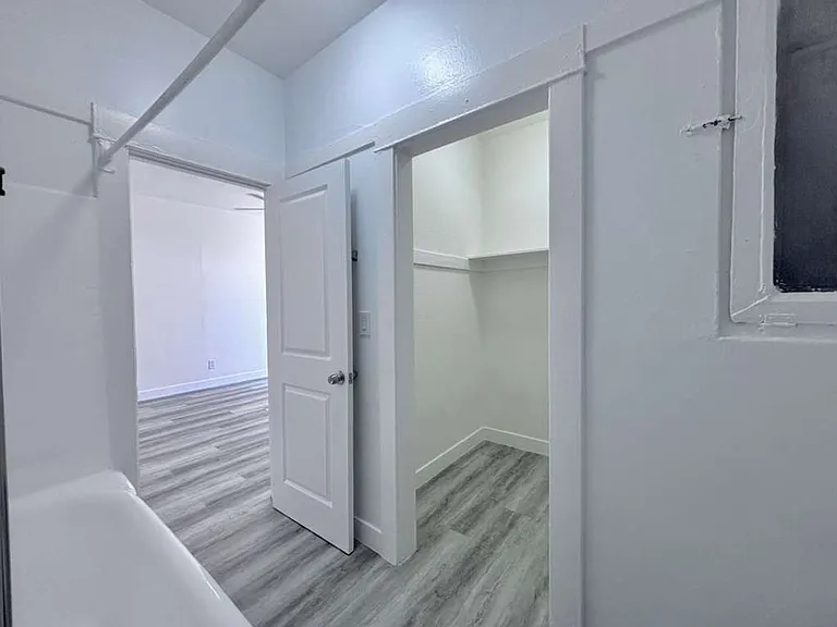 341 S Alvarado Street — Photo 13