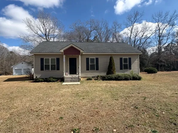 90 Young Rd, Angier, NC 27501