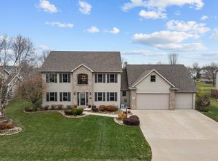 W6052 Sweet William Dr, APPLETON, WI 54915