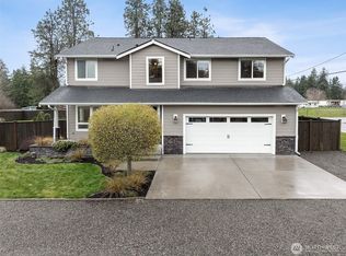 101 Murphy Ln S, Rainier, WA 98576