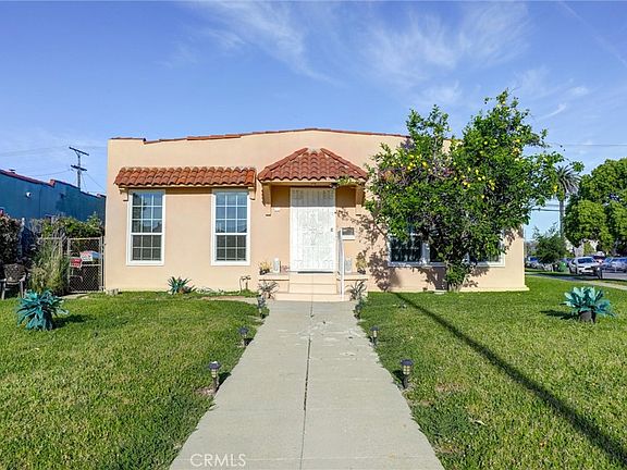 3rd image of 4756 Edgewood Pl