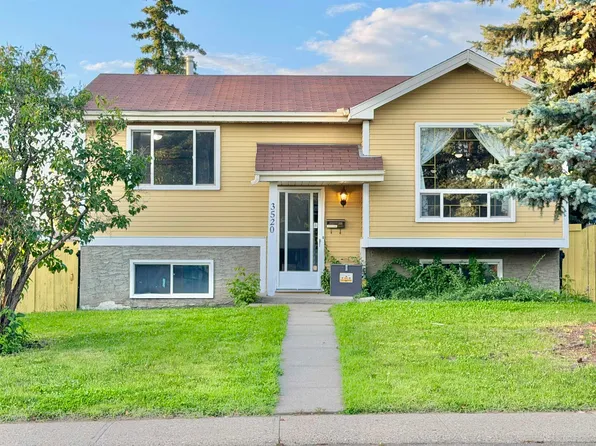 3520 17b Ave NW, Edmonton, AB T6L 2P3