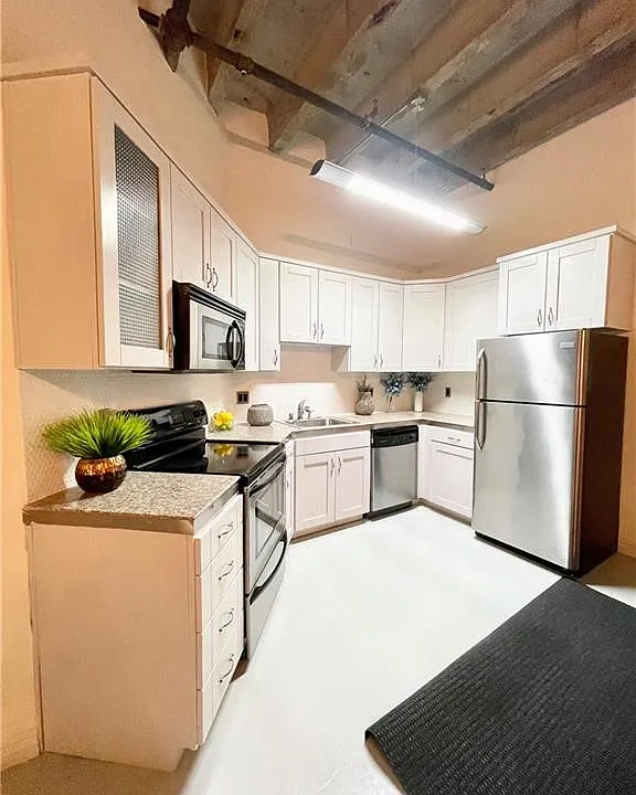 312 W 5th St #609