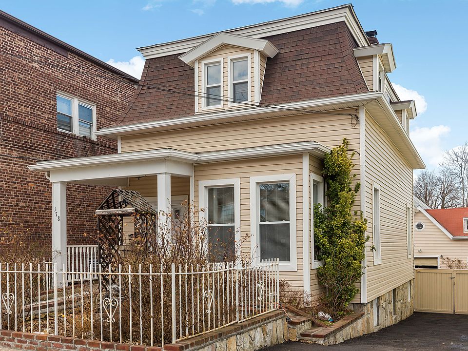 JanetB-178 Spring St-18.JPG