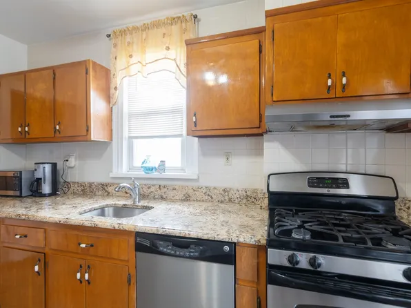 7073 Kennedy Boulevard image 36 of 49