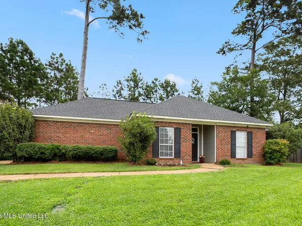 422 Oak Bnd, Brandon, MS 39047