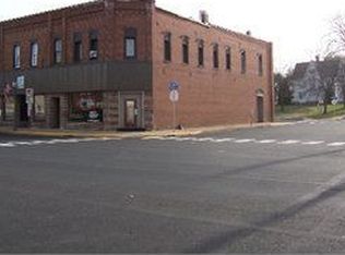319 W Main St, Durand, WI 54736