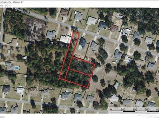 Bay Oaks Dr, Milton, FL 32583