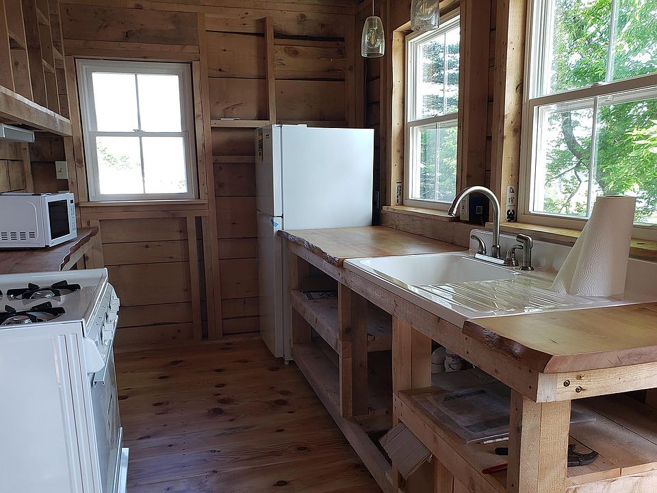 424 Minturn Road, Swans Island, ME 04685 Zillow