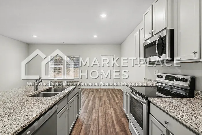 261 Oakwood Dr NW — Photo 7