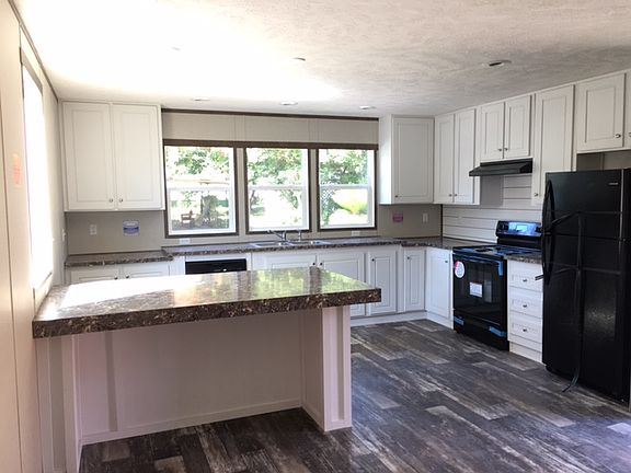2nd image of 1033 Aspen Way