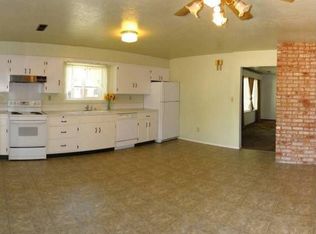 2112 Hurst Rd, Eureka, CA 95503