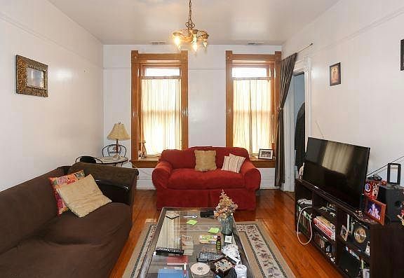 5th image of 1435 N Bosworth Ave APT 3F