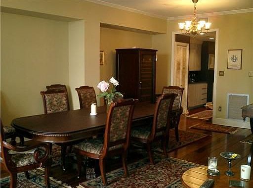 5th image of 700 S Peters St APT 602