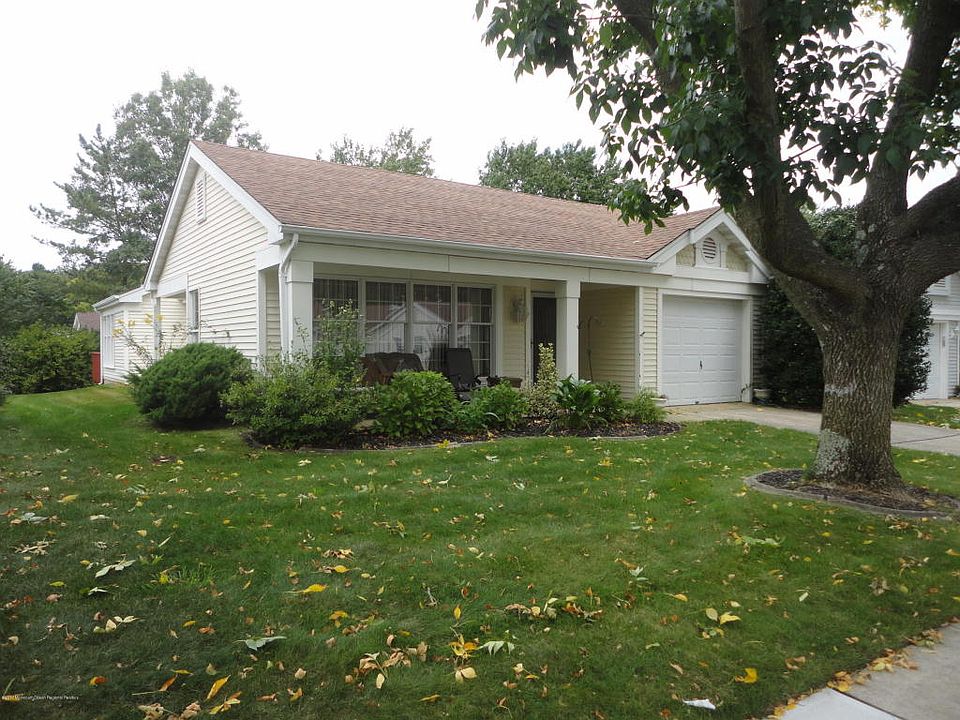 1st image of 1512 Quince Pl