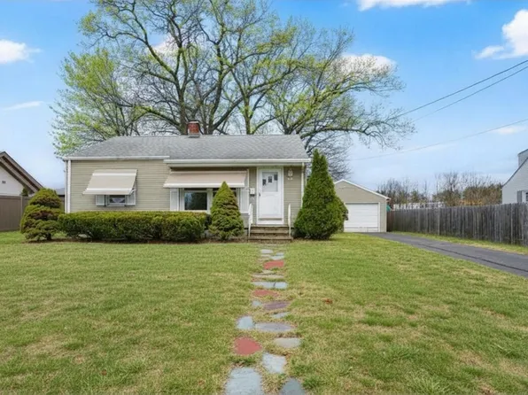 20 Edbert St, Chicopee, MA 01020