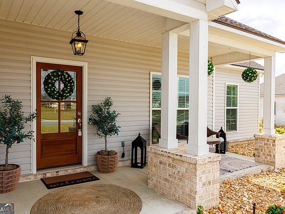 4th image of 3908 Bull Run