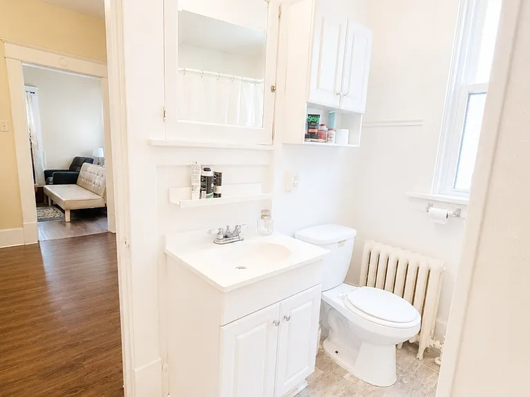 1631 Shady Ave #1 — Photo 15