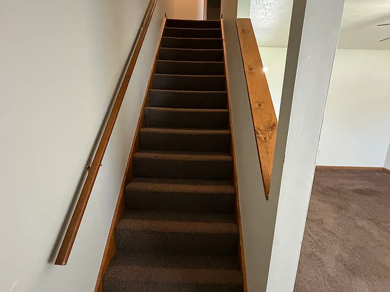 1530 Hawk Cir #A — Photo 5