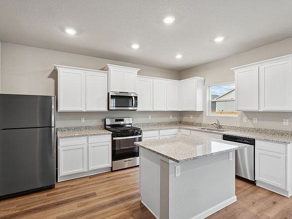 The kitchen of the San Jan has wonderful granite countertops.