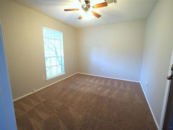 5th image of 2711 Northern Dr