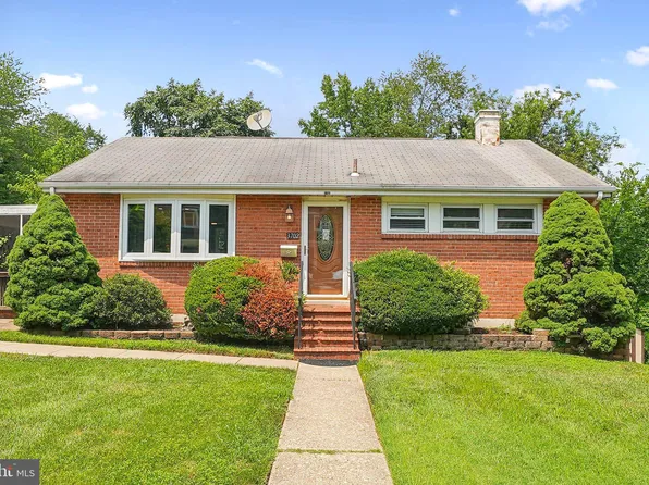 3702 Heather Ct, Alexandria, VA 22310