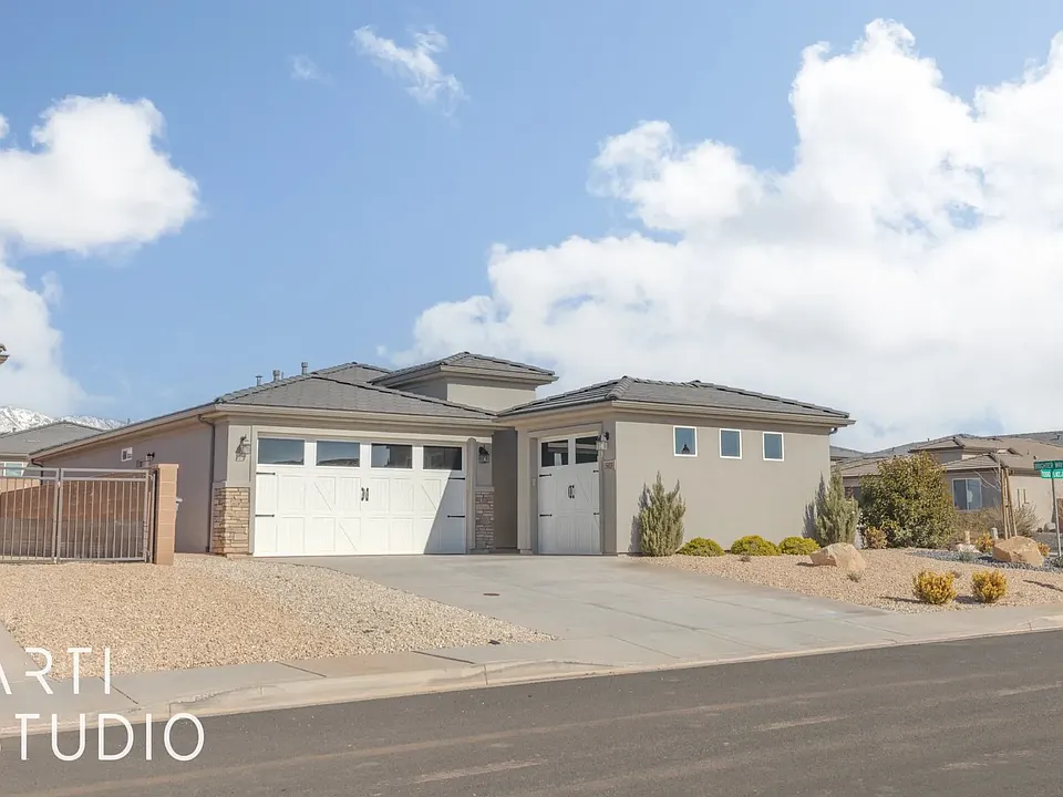 503 E Todd Pl